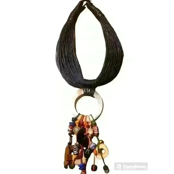 None Jewelry - Beautiful statement necklace